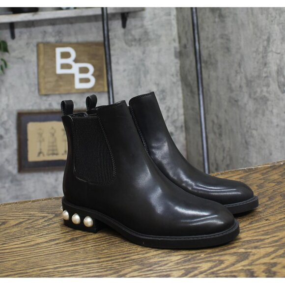 NWT On 34th Womens Jeovana Pearl Chelsea Booties 10019682400 Black Smooth 5.5M - Picture 6 of 12